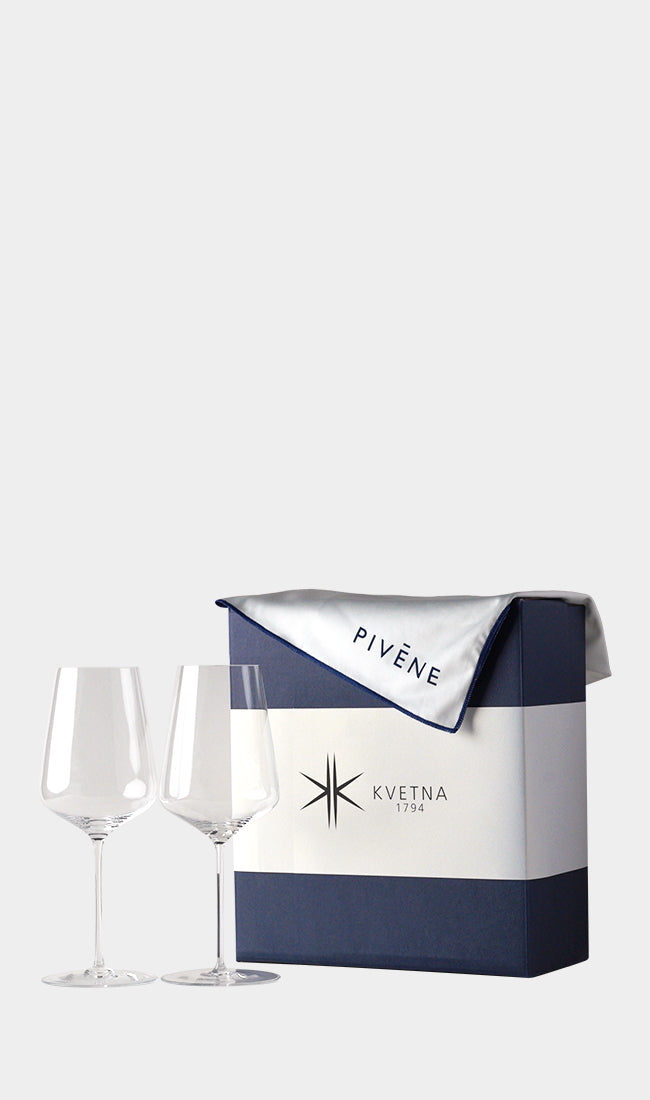 Kvetna 1794, Auriga Universal 540ml - Set of 2 with PIVENE Wine Cloth