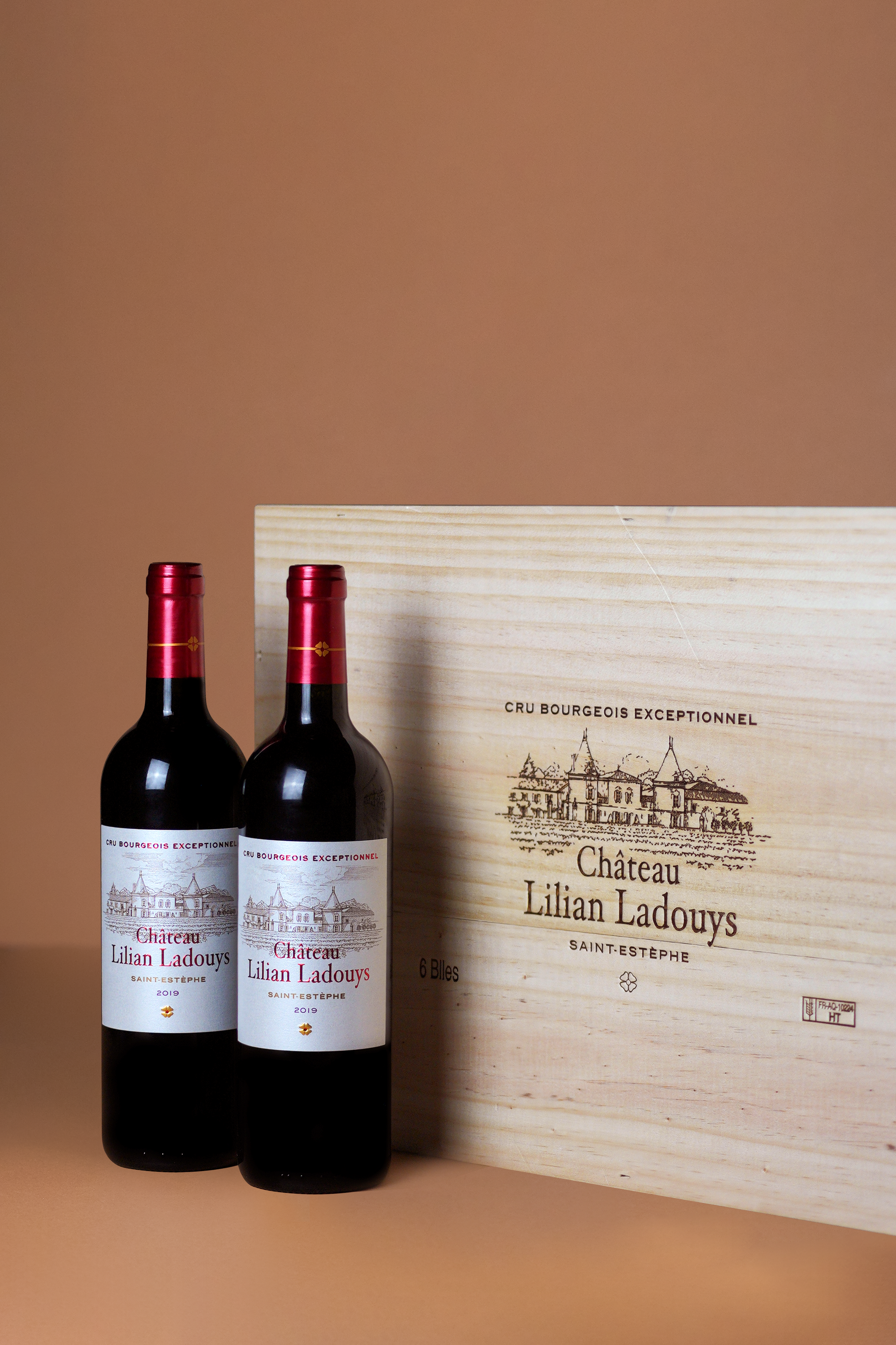 Lilian Ladouys - Saint Estephe 2019 (OWC of 6 bottles)
